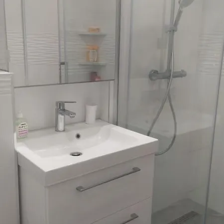 T2 La Faviere, A 150 M De La Mer, Garage, Piscine * Bormes-les-Mimosas