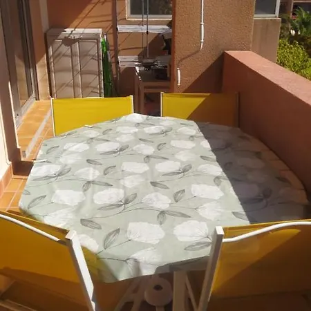 T2 La Faviere, A 150 M De La Mer, Garage, Piscine Apartman *