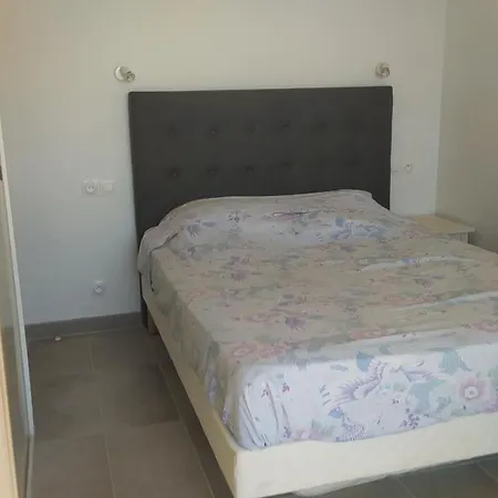 T2 La Faviere, A 150 M De La Mer, Garage, Piscine Apartman *