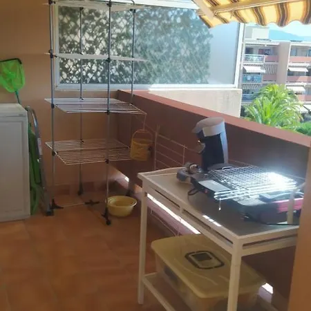 T2 La Faviere, A 150 M De La Mer, Garage, Piscine