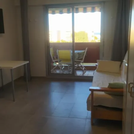 T2 La Faviere, A 150 M De La Mer, Garage, Piscine Apartman